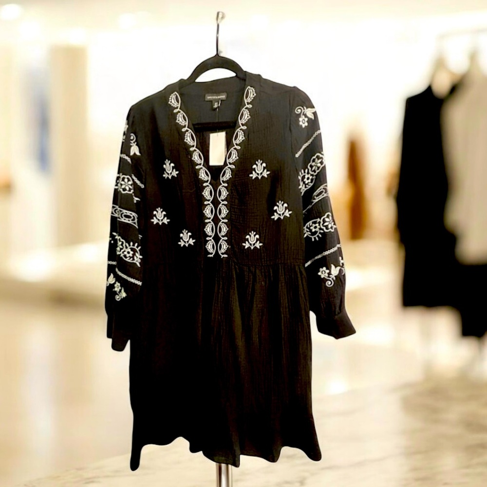 Saks Fifth Avenue Black‎ Dress with White Detailing